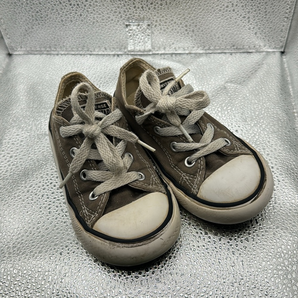 Converse All Star gray brown lace ups size 8 GUC
